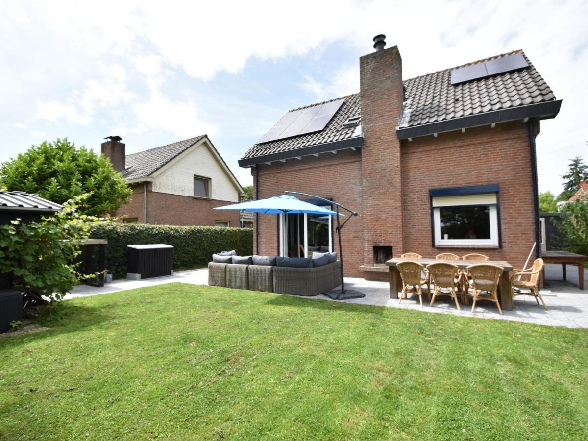 Holiday Home In Zeeland With Wide Views Bruinisse Exterior foto
